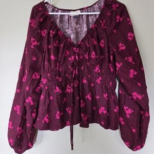 Universal Thread Burgundy Floral Blouse Linen Rayon Baloon Sleeves Cinched Waist